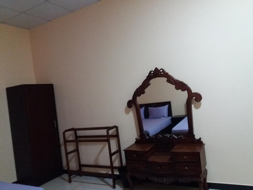 Amawin Resort Hambantota Exterior photo